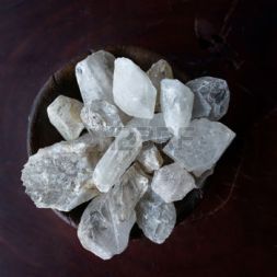 37554327-crystals-in-a-wooden-bowl